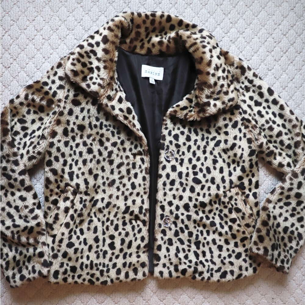 Sabine Faux Cheetah Print Fuzzy Jacket
